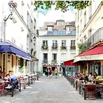 Luxury Apartment In Prestigious Le Marais - Top Location